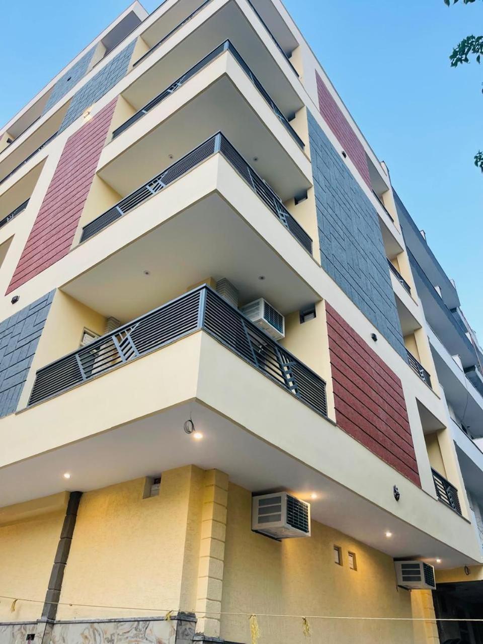 Vibe Communal Living Gurgaon Extérieur photo